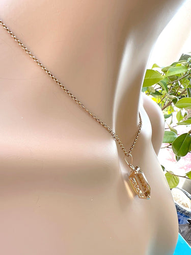 Pendentif Pendentif imposant citrine or jaune 58 Facettes AA 1635