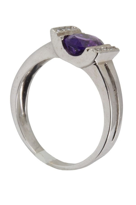 Ring 56 Amethyst and diamond ring 58 Facettes 20041