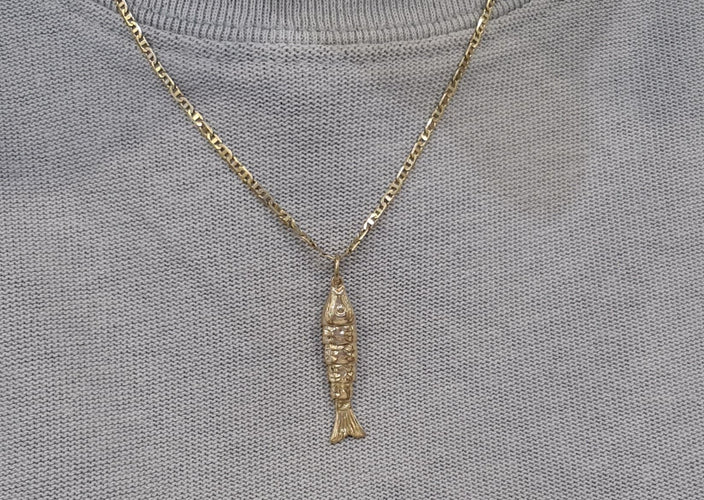 Collier Collier pendentif poisson en Or jaune 58 Facettes