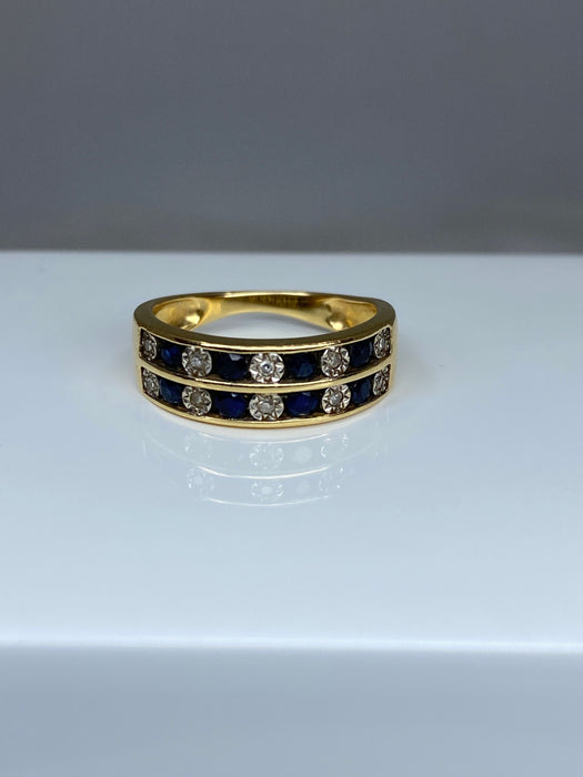 Bague 50 Bague en Or jaune, saphirs & diamants 58 Facettes