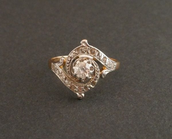 Bague 53 Bague Art Nouveau Diamants. 58 Facettes 1061419