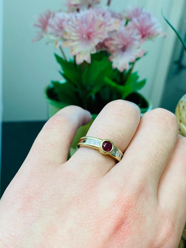 Bague 52 Bague Or Jaune  Rubis et Diamant 58 Facettes 20400000426