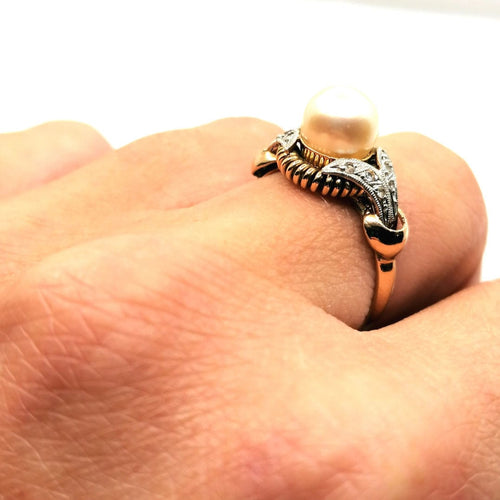 Bague 54 Bague vintage or jaune et perle de culture 58 Facettes 3635