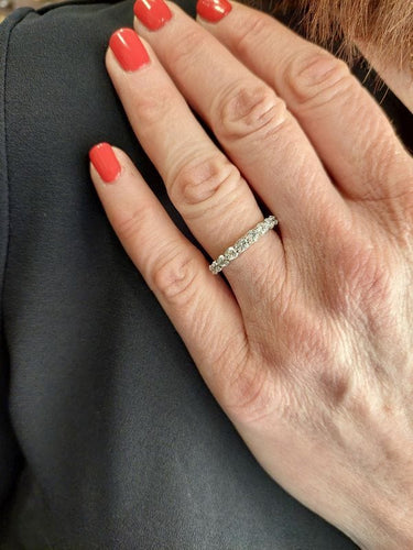 Bague 55 Demi alliance Or blanc Diamants 58 Facettes 079981