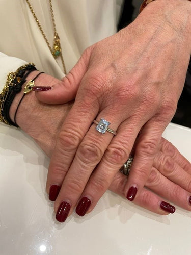 Bague BAGUE MODERNE TOPAZE 58 Facettes 060381