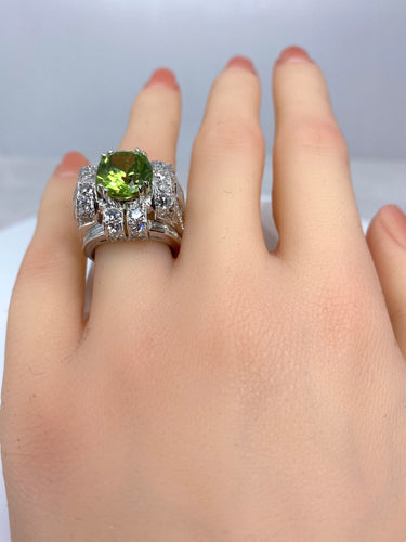 Bague 51 Bague Art Déco Platine diamants et péridot 58 Facettes