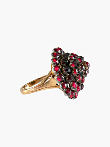 Bague 54 Bague Pyramide Grenats 58 Facettes