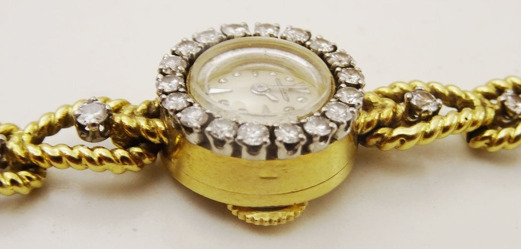 Montre Jaeger-LeCoultre - Montre diamants, bracelet or 58 Facettes
