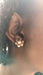 Boucles d'oreilles Paire de clips d'oreilles en or, perles, et rubis. 58 Facettes 1009