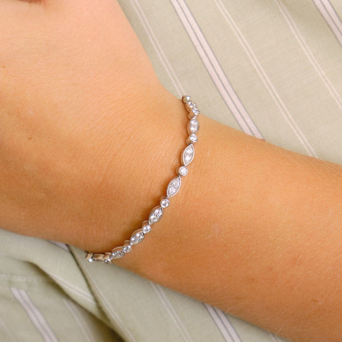 Bracelet Bracelet or blanc diamants 58 Facettes