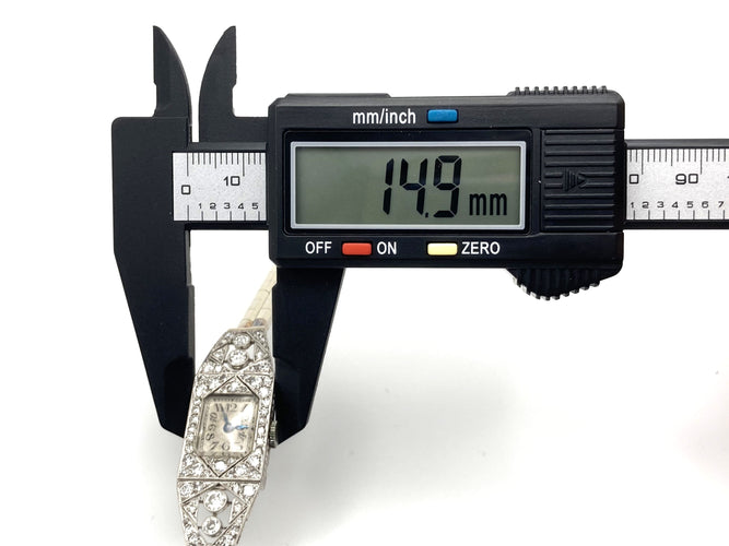 Montre Montre Art Déco platine & or blanc, diamants 2.44 cts 58 Facettes 07/07 - 16