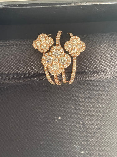 Bague 54 Bague 3 fleurs 58 Facettes