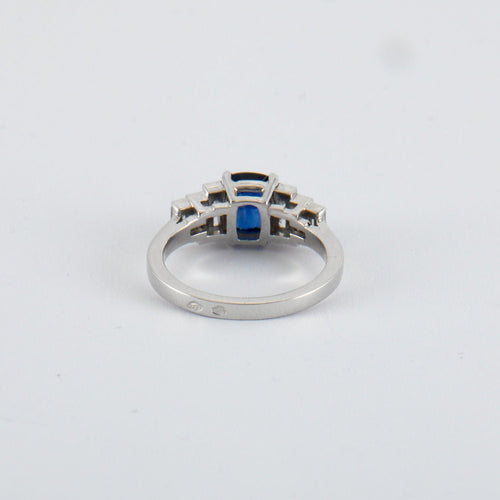 Bague 52.5 Bague Saphir coussin 1.49ct et Diamants 58 Facettes