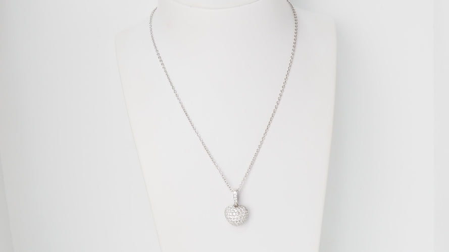 Collier Collier pendentif cœur en or blanc & diamants 58 Facettes 29969