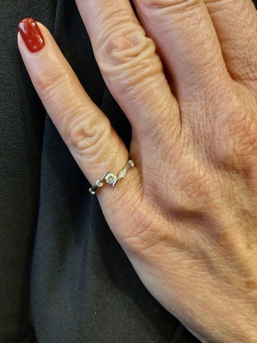 Bague BAGUE MODERNE DIAMANTS 58 Facettes 070181