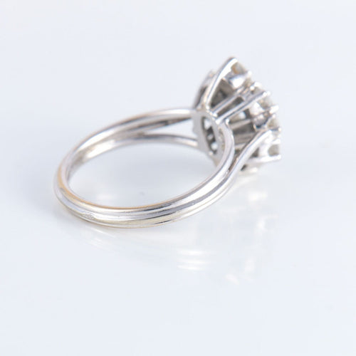 Bague Bague Pompadour, diamants 58 Facettes