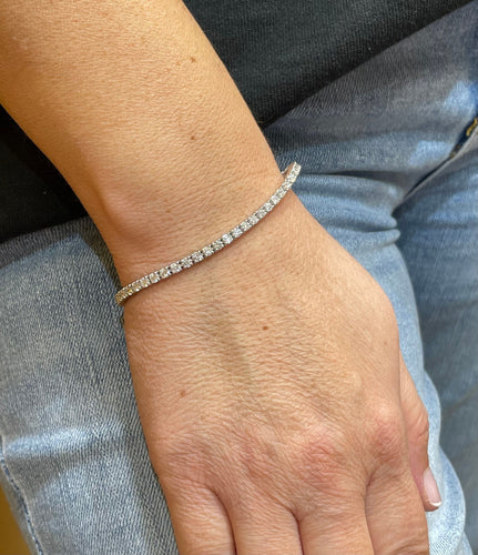 Bracelet Bracelet rivière de diamants 5,50 carats 58 Facettes