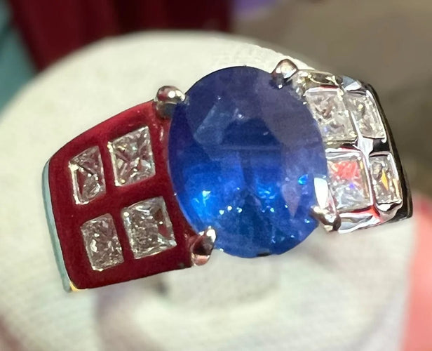 Bague 54.5 Bague de Fiançailles Or sertie Saphir entouré de Diamants 58 Facettes 7352 A