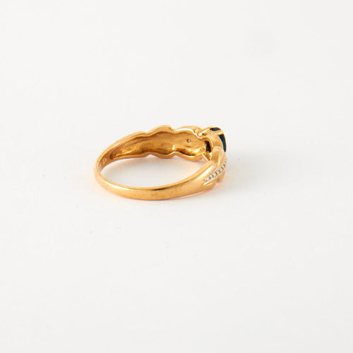 Bague 52 Bague Or jaune Saphir et éclats de diamants 58 Facettes