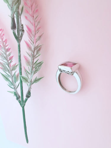 Bague Bague Or blanc Tourmaline rose 58 Facettes AA 1628