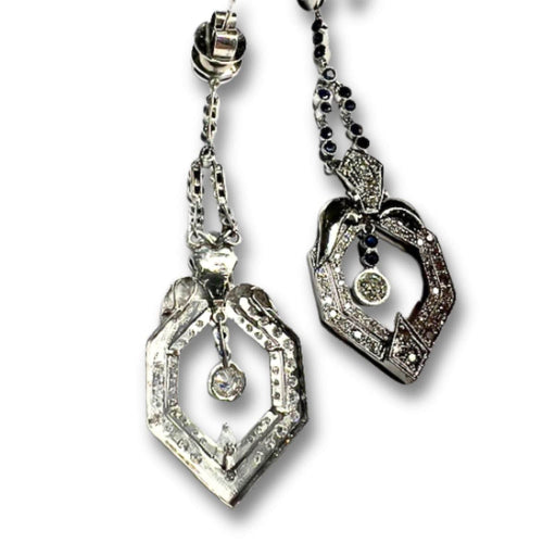 Boucles d'oreilles Boucles d'oreilles en platine de style Art Déco avec diamants et saphirs 58 Facettes Q4B