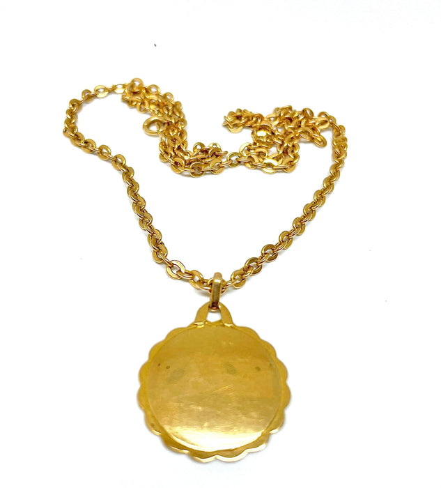 Pendentif AUGIS - Chaîne et pendentif vintage en or, médaille d’amour 58 Facettes