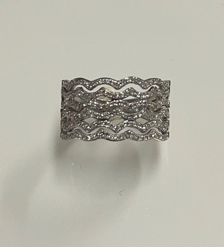 Bague 54 Bague Or blanc et diamants 58 Facettes 20400000427