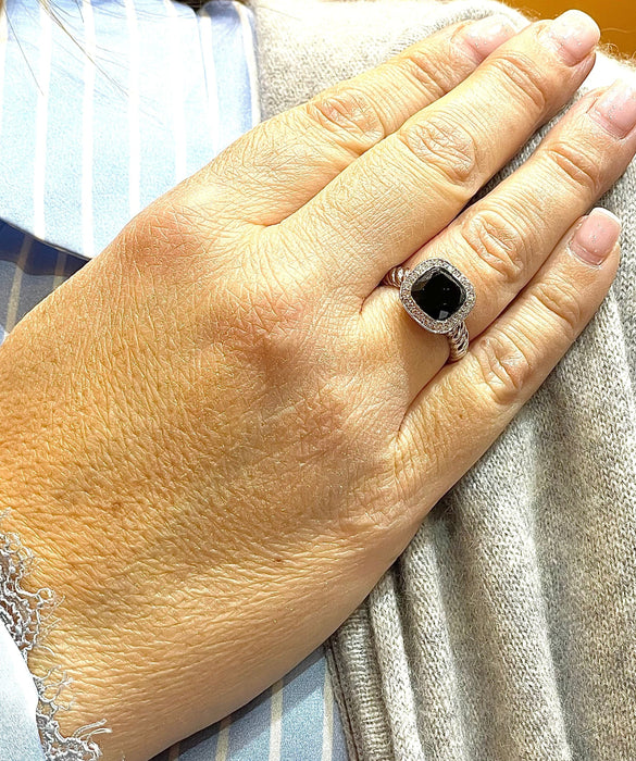 Bague 54 Bague or blanc onyx diamants 58 Facettes