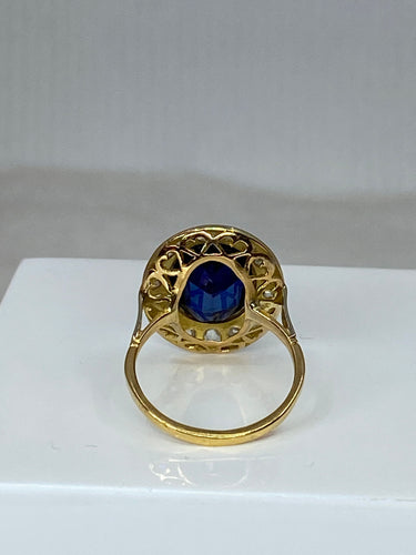 Bague Bague en Or jaune, saphir Verneuil & diamants 58 Facettes