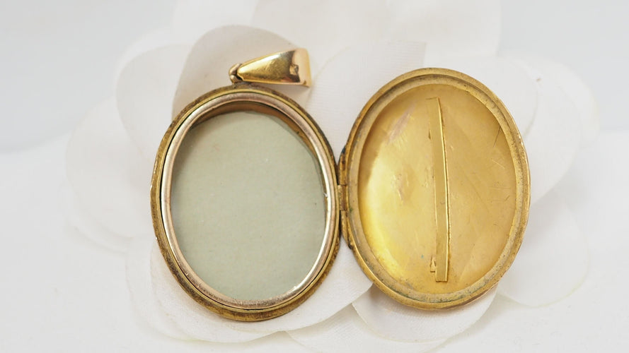 Pendentif Pendentif Porte Photo Or email et perle 58 Facettes 31456