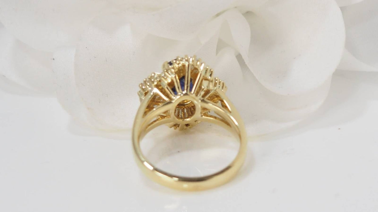 Bague 52.5 Bague jupe en or jaune, saphir ovale et diamants 58 Facettes 32000