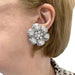 Boucles d'oreilles Boucles d'oreille fleurs en or blanc serties diamants baguette et ronds. 58 Facettes 30291
