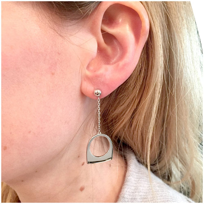White gold Fred "Success" earrings.