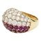Bague 57 Bague dôme en or jaune diamants et rubis. 58 Facettes 30527