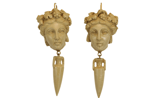 Antique lava cameos gold earrings 58 Facettes 7448