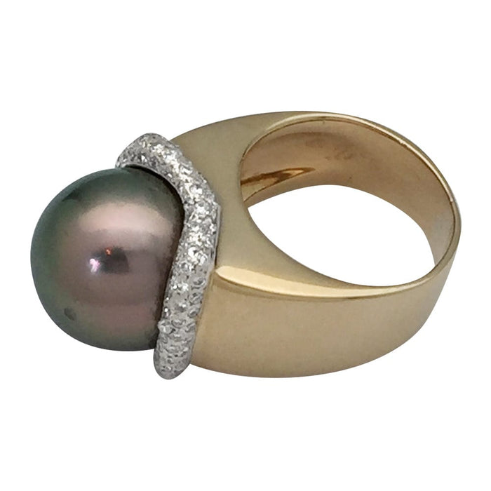 Ring 52 Tahitian pearl ring, yellow gold, diamonds. 58 Facettes 28748