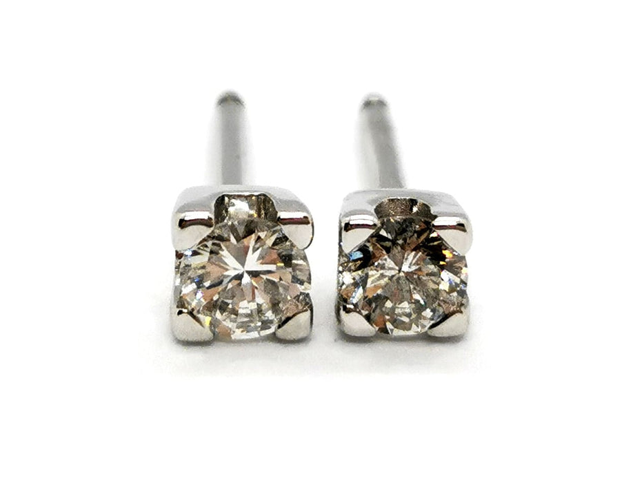 Boucles d'oreilles Boucles d'oreilles Puces Or blanc Diamant 58 Facettes 1089901CD