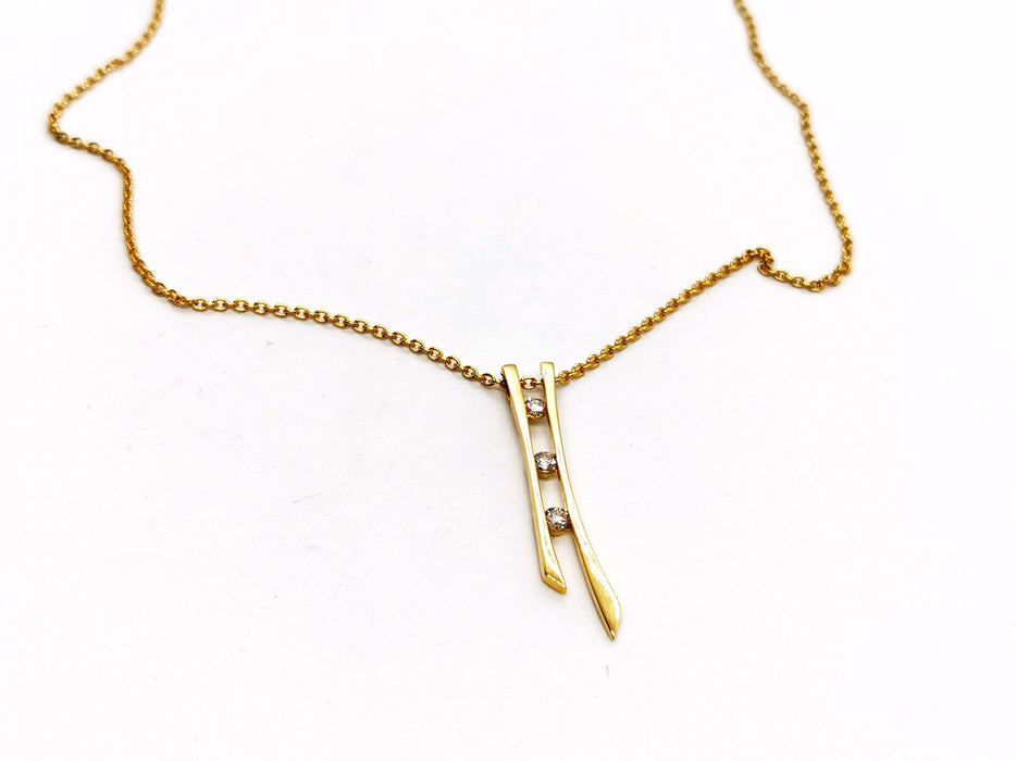 Collier Collier Chaîne + pendentif Or jaune Diamant 58 Facettes 1137223CN