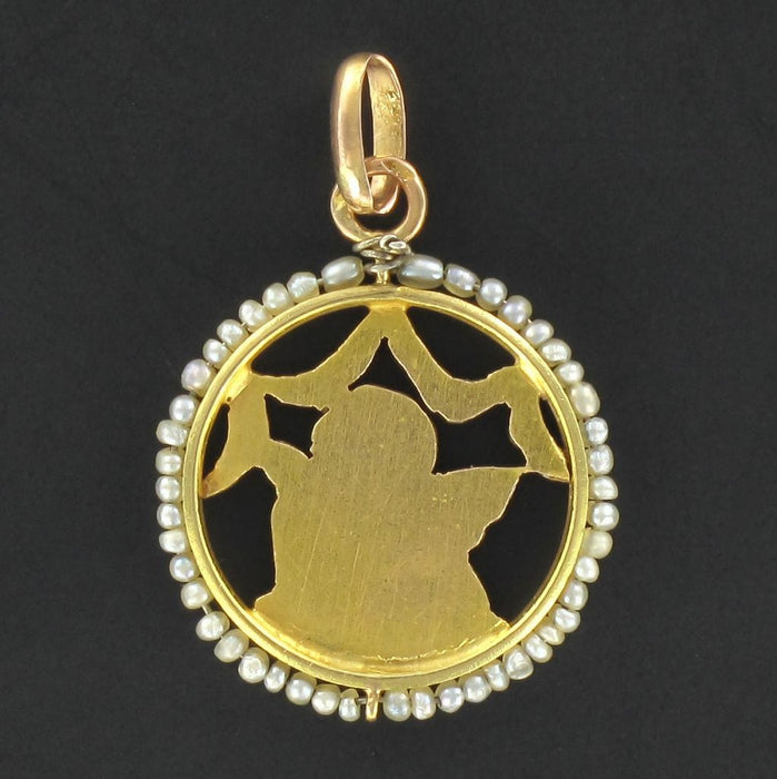 Pendentif Médaille ange en or et perles fines 58 Facettes 13-231B