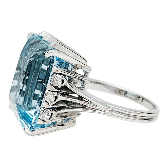 Bague 53 Bague Aigue Marine, or blanc et diamants. 58 Facettes 30601