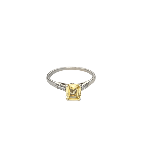 Bague Solitaire en or blanc diamants et saphir jaune 58 Facettes 21260