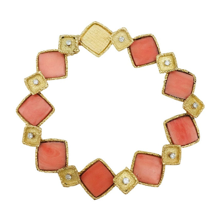 Bracelet Bracelet en or jaune, corail et diamants. 58 Facettes 28426
