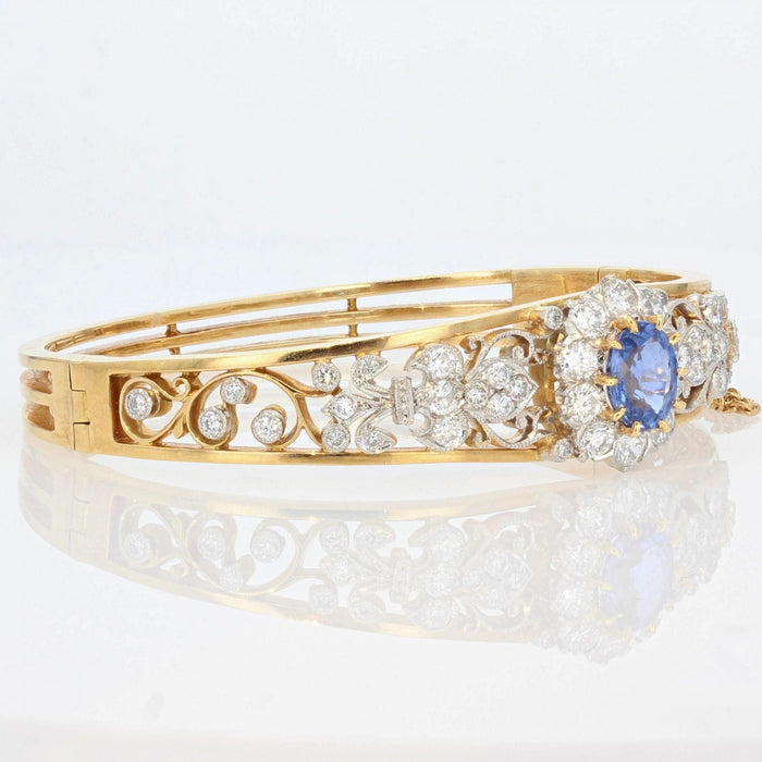 Bracelet Bracelet jonc ouvrant en or et platine saphir diamants 58 Facettes AG207FE
