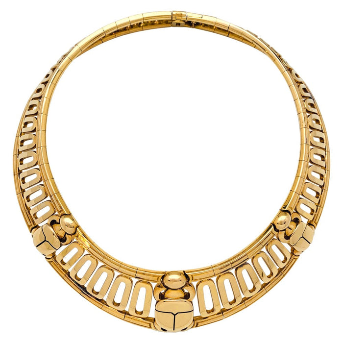 Cartier torque necklace, "Scarabée", in yellow gold.