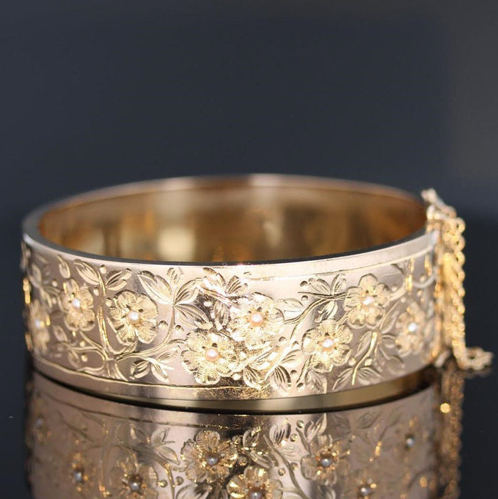 Bracelet Bracelet jonc or rose ancien à décor floral et ses perles fines 58 Facettes 20-026