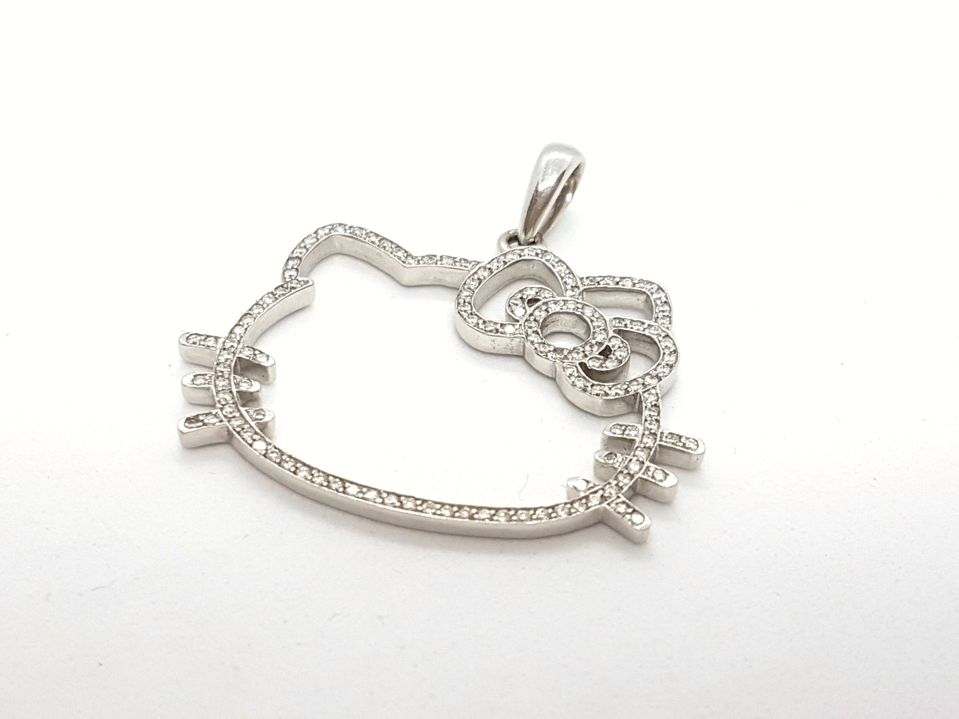 Pendentif Hello Kitty En Cristal - Bijou Pour Enfant, Ado Ou Femme - Neuf Sans Emballage