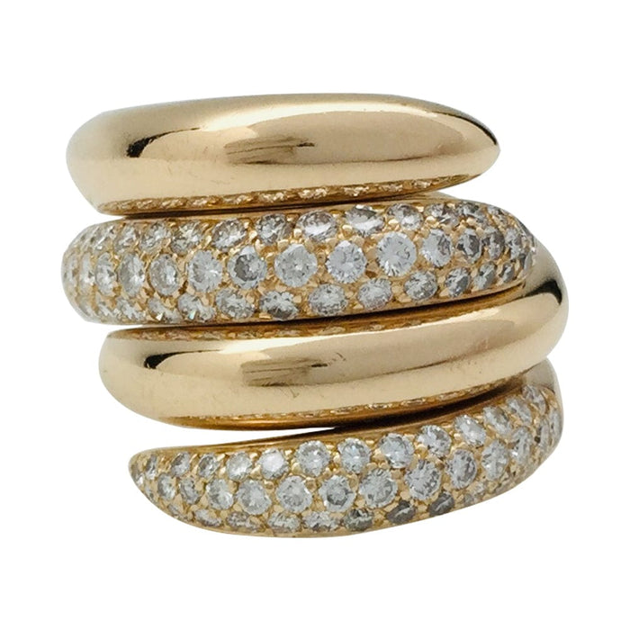 Bagues Chaumet modèle "Tango" en or jaune, diamants.