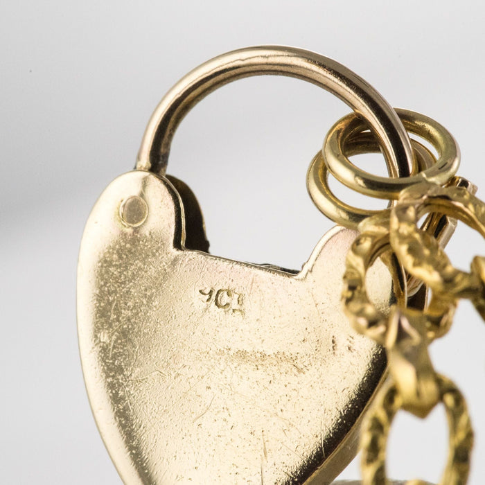 Collier Chaine ancienne ciselée et son cadenas en forme de coeur 58 Facettes CVCO3
