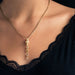 Collier Collier ancien or jaune coulant et main gantée 58 Facettes 20-384