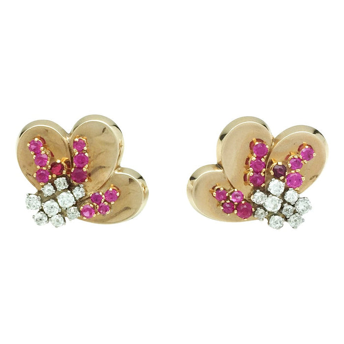 Boucles d'oreilles Boucles d'oreilles en or rose des années 1940 pierres rouges, brillants. 58 Facettes 23061